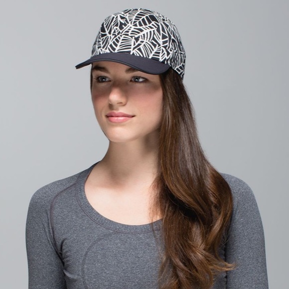 lululemon athletica Accessories - Lululemon Race To Place Run Hat